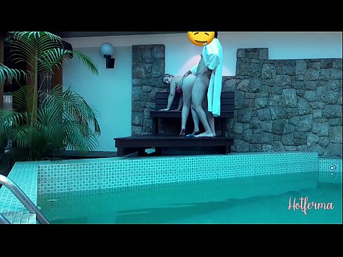 ❤️ Inaanyayahan ni Boss ang kasambahay sa pool, ngunit hindi napigilan ang init ❌ super sex sa tl.high-pass.ru ❌